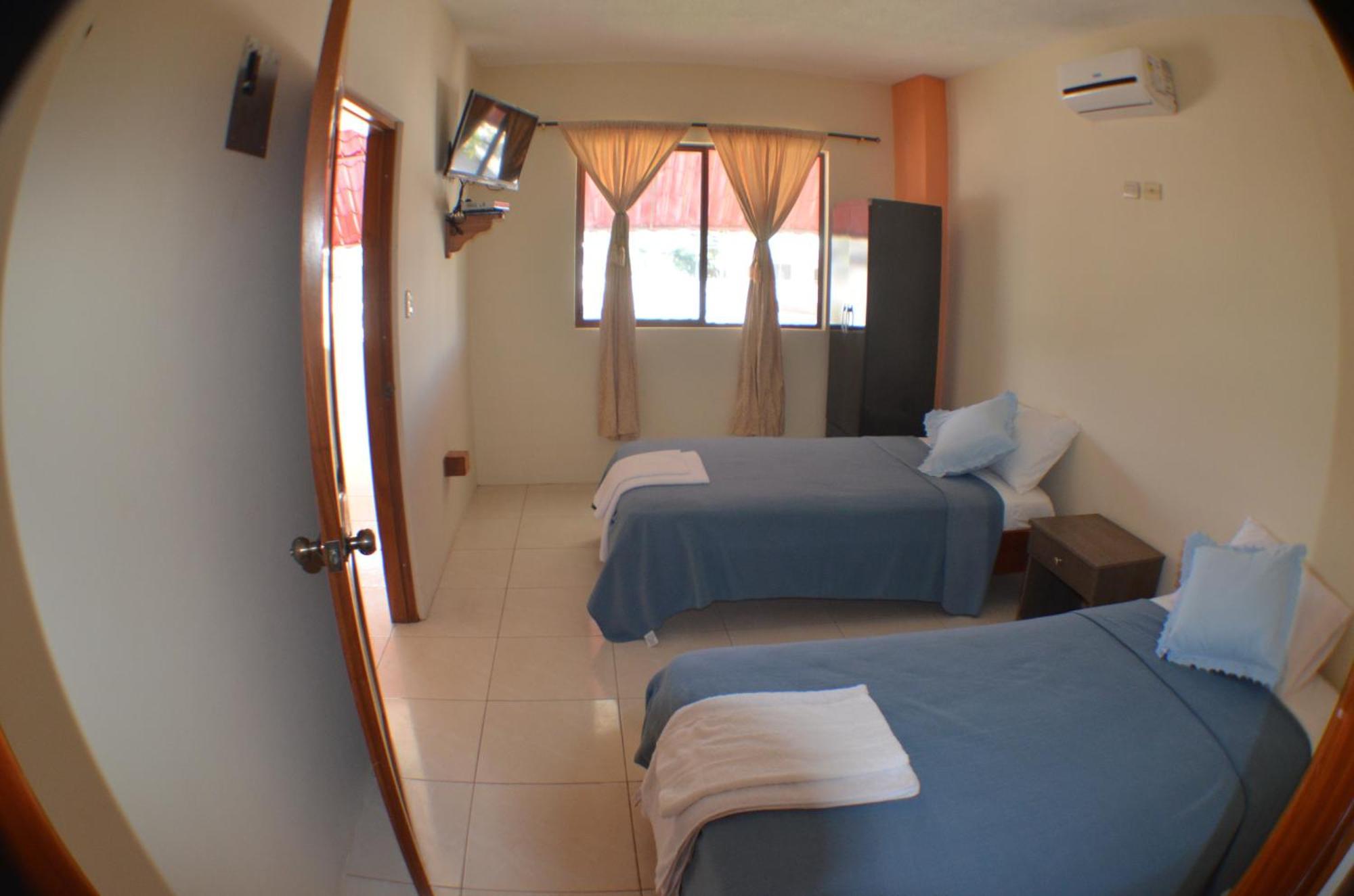 Hostal Tongo Reef Puerto Baquerizo Moreno Quarto foto